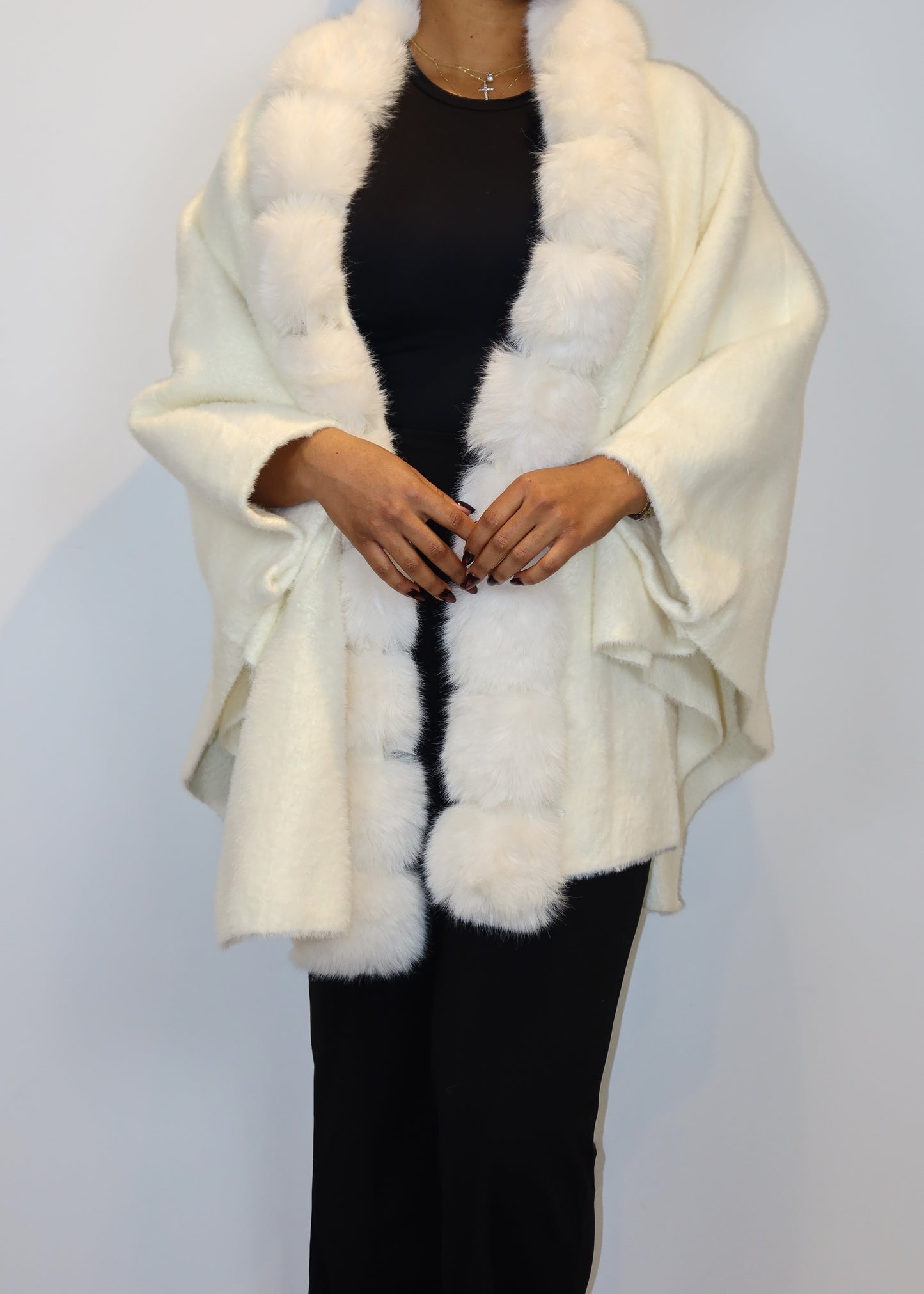 Leila Fur Cape